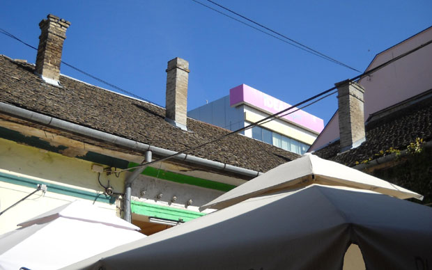 Без цуга 25.000 оџака