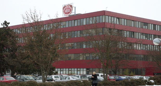 НОВИ ДЕТАЉИ КУПОВИНЕ: Шарановић за два дана узима Краш?