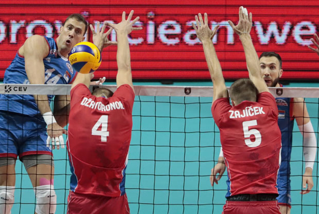 “ОРЛОВИ” НАВИКЛИ ДА СЕ БОРЕ ЗА МЕДАЉУ: Србија изборила 11. полуфинале на ЕП