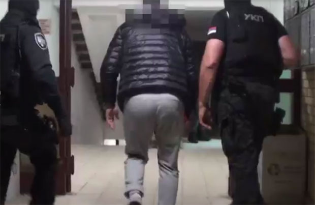 У великој акцији, полиција на више локација ухапсила 20 особа (ВИДЕО)