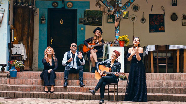 САРАДЊА КОЈА ОДУШЕВЉАВА: Фрајле и Жељко Бебек - послушајте “Жуту ружу”