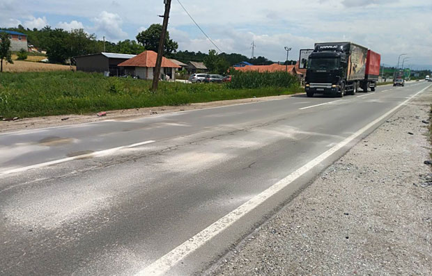 Удес на Ибарској под неразјашњеним околностима, погинула жена