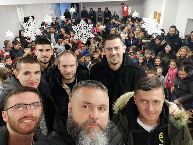 ПОМОЋ НАРОДУ НА КОСМЕТУ: Наше мало некоме је много