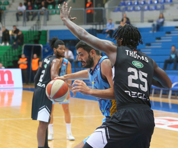 ПРИМОРСКА НАМУЧИЛА И ПАРТИЗАН: Мозли и Томас за финале АБА Суперкупа