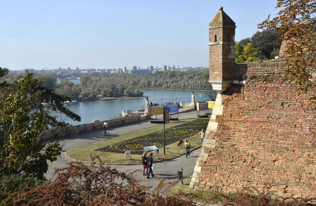 У понедељак топло, до 30 степени, ево када стиже захлађење