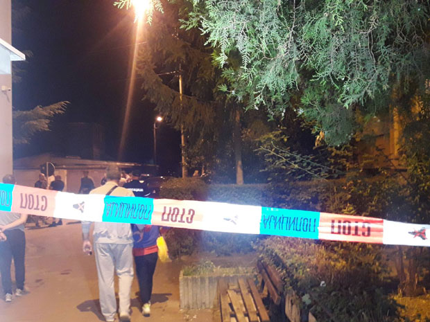 РАЊЕН МУШКАРАЦ ИСПРЕД ТЕРЕТАНЕ: Одраније познат полицији, представљао се као припадник БИА-е и узимао новац (ФОТО)