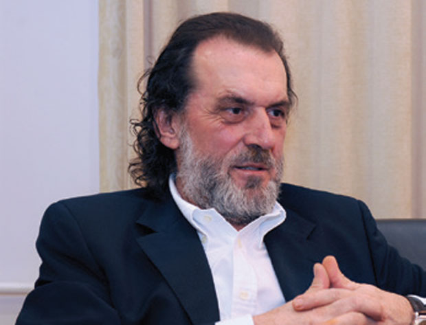 Шпијунка: Случајни сусрет