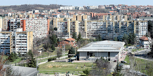 МИРИЈЕВУ НЕОПХОДНА ТРЕЋА ОСНОВНА ШКОЛА: Удружење грађана покренуло акцију за изградњу осмолетке у насељу са највише деце