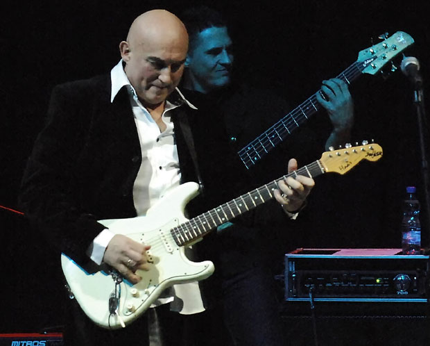 Златко Манојловић: Прошло је време гитарских хероја