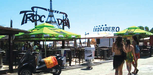 ОДЕ „ТРОКАДЕРО“: Почело рушење будванских дискотека