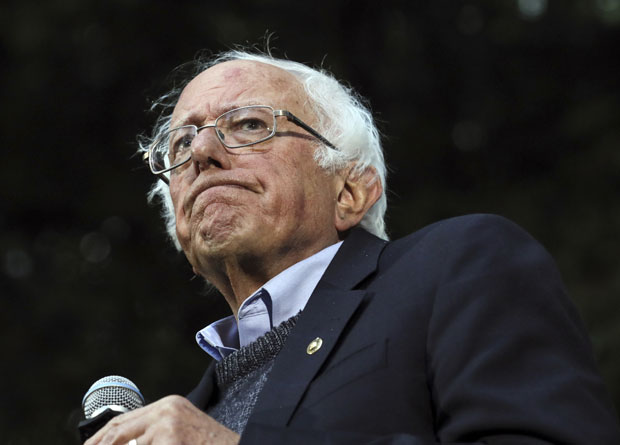 БЕРНИ САНДЕРС ЗАВРШИО У БОЛНИЦИ: Амерички сенатор обуставио кампању