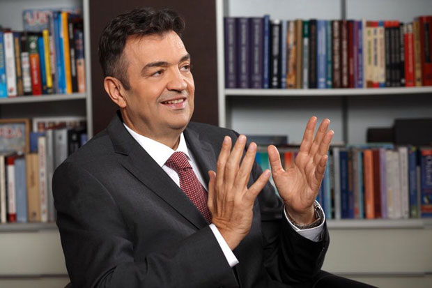 ПОЗИВАО СЕ НА ПОРЕКЛО ПОРОДИЦЕ: Вујошевић тражио од Кнежевића да га исече са снимка (ВИДЕО)