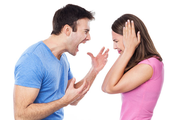 Вређао супругу, па ухапшен због насиља 