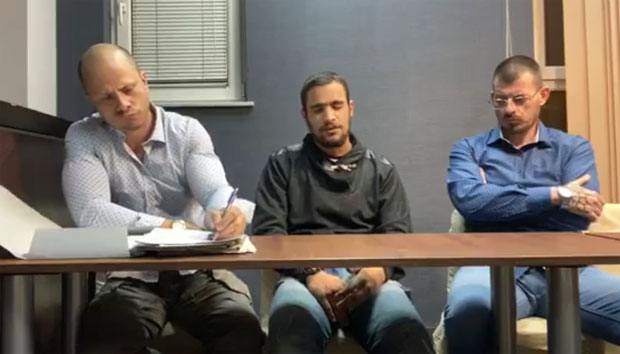 Ово је младић ког је злостављао Јевтић: “Повукао ме је у тоалет и љубио по врату, а ја сам плакао и повраћао” (ВИДЕО)