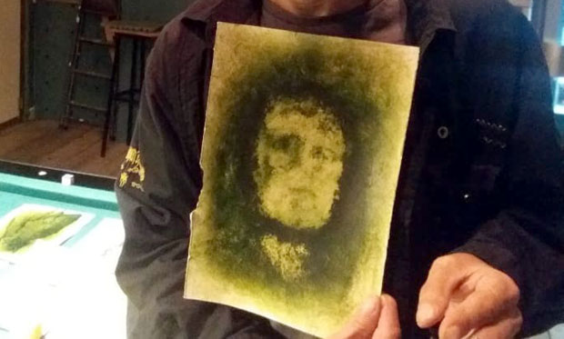 МАРИЈАН ЦРТА ДЕФОРМИСАНИМ ШАКАМА: Дела која миришу на покошену траву