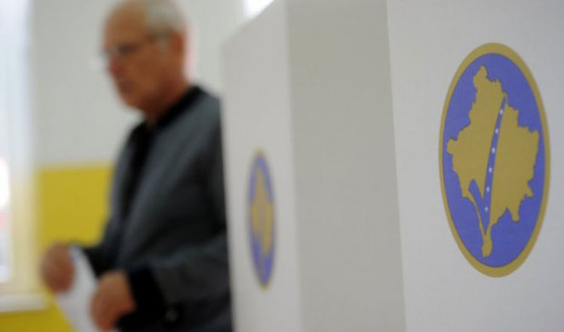 Једна особа преминула на гласачком месту у Пећи