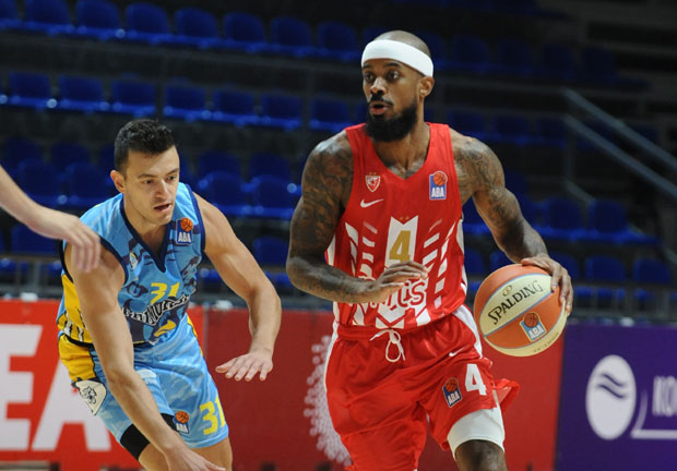 ЦРВЕНО-БЕЛИ СЕ РЕВАНШИРАЛИ: Звезда казнила Приморску