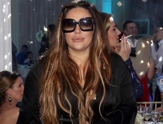 АНА НИКОЛИЋ НАШЛА НОВОГ ДЕЧКА: Заљубљена у шофера?