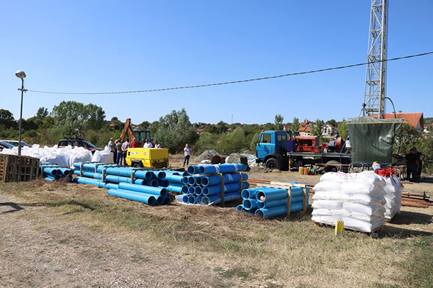 Фабрика воде и у Умчарима