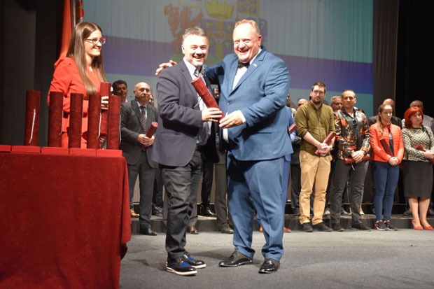 Октобарска награда за Банета Обрадовића