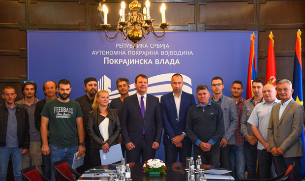 Казане пуни 50 милиона динара: Подстицаји произвођачима вина, ракије и пива