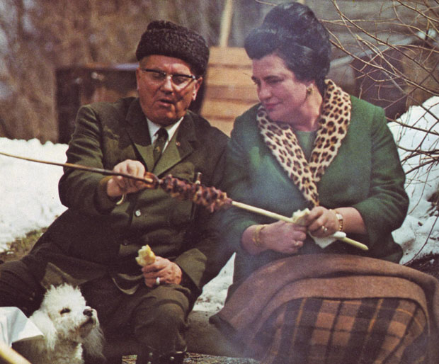 Jovanka  i Josip Broz Tito-(1)