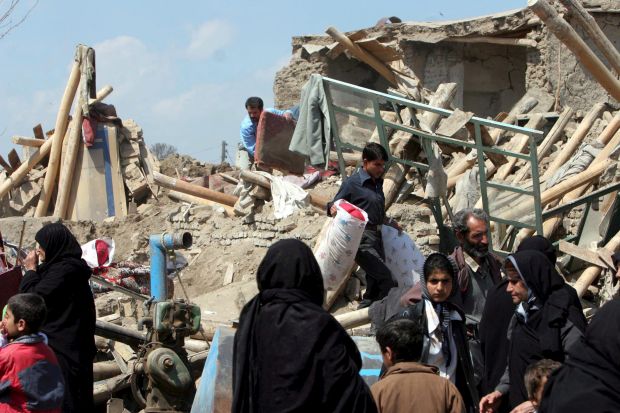 Погођена велика површина: Земљотрес у Ирану