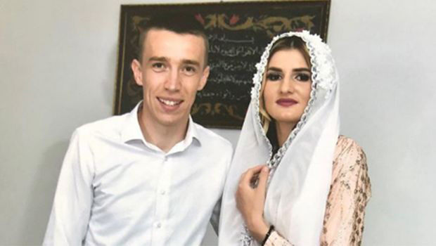 Терзићева и Љајић Нову годину почели свадбеним весељем (ФОТО)