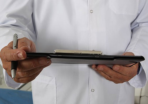 Немачки медији: У Хрватској младих лекара нема, пацијенте лече пензионери