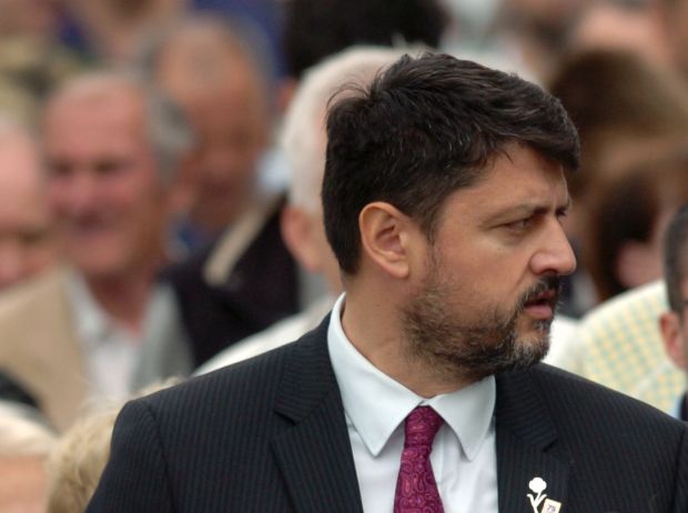 Амбасадор Србије позван на разговор у црногорско Министарство спољних послова