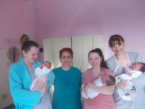 Дрво за прво дете: У Војводини на необичан начин обележили почетак 2020. године