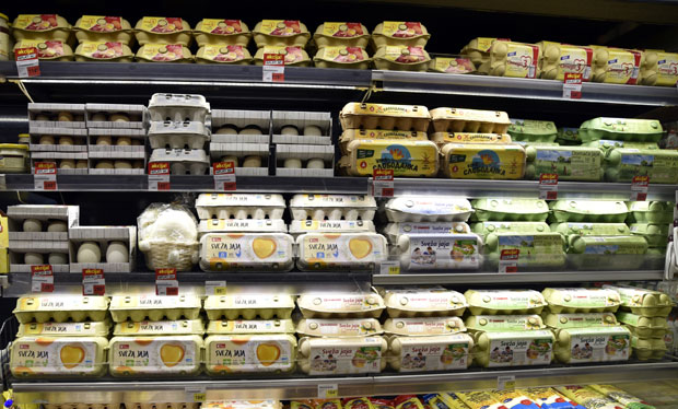 Зашто нема јаја у продавницама?