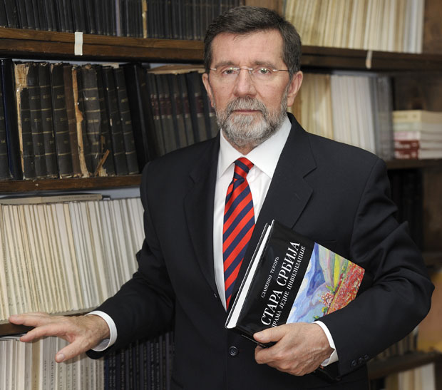 Српски народ распарчавају и то угрожава цео Балкан, Срби и Црногорци су један народ: Академик Славенко Терзић о дешавањима у Црној Гори