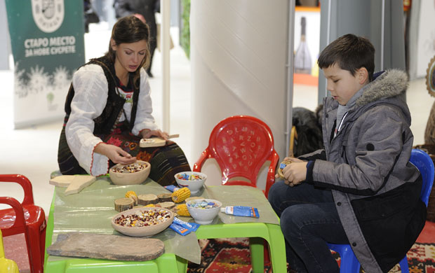 Радионица старих заната на Палилулској пијаци: Малишани грнчари