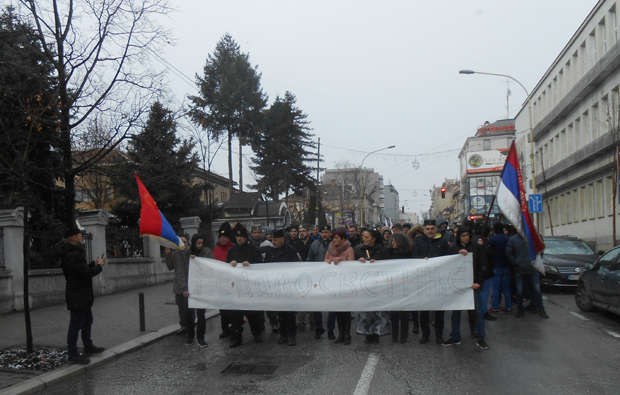 Протест у Крагујевцу, Литија у Припољу, Новој Вароши и Прибоју: Не дамо српске светиње