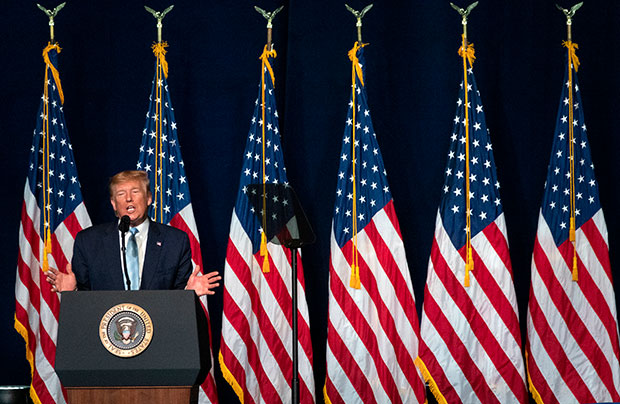 На сахрани генерала Сулејманија: За Трампову главу нуде 80 милиона долара