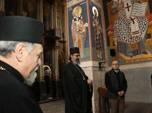 Градоначелник Вучевић у манастиру Ковиљ: Подршка заједници „Земља живих“