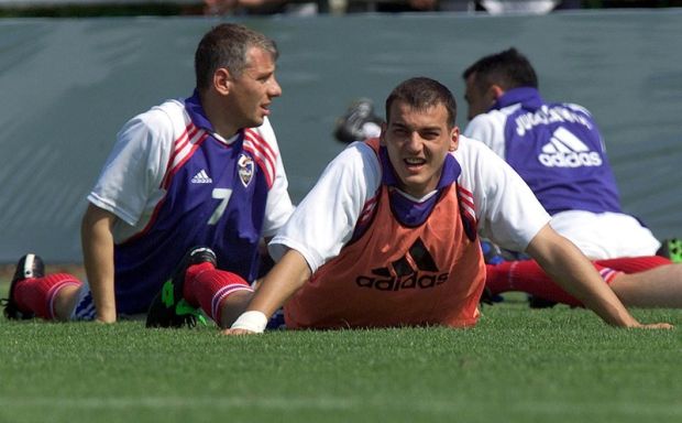 Вест о пуцњави на Ковачевића шокирала свет: Сви опрезни, тек понека подршка осване јавно (ФОТО)