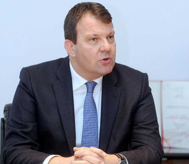 Васкршња честитка председника Владе АПВ Игора Мировића: Духовни мир у својим домовима