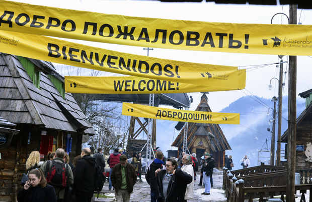 Обнова духовних залиха: Тринаести Међународни филмски и музички фестивал Кустендорф почиње у Мокрој Гори