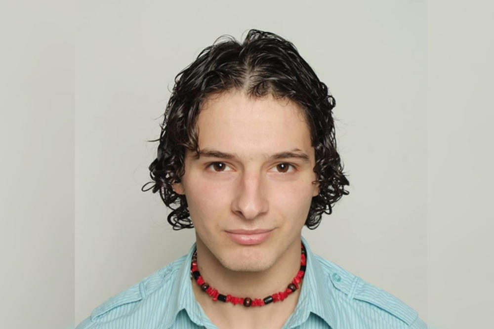 Ово је поморац који је јуче извршио масакр у Сплиту: Филип са мајком крао по цркви, претукао је и брата, откривене мрачне тајне његове породице