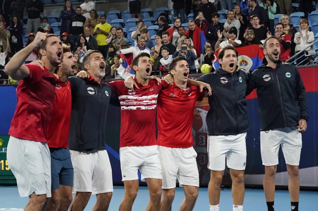 Новак и екипа запевали у Сиднеју: Ја те волим Србијо (ВИДЕО)