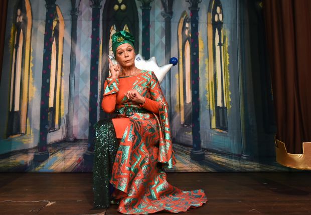 Последње збогом Неди Арнерић: Комеморација поводом смрти глумице у четвртак