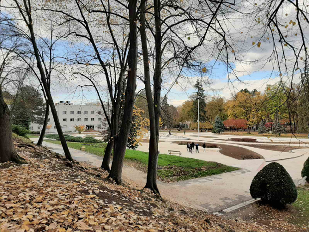 Реконструкција трга почела у мају, обнова као зидање Скадра на Бојани: Због пробијања рокова челници Нишке Бање раскинули уговор са извођачима радова