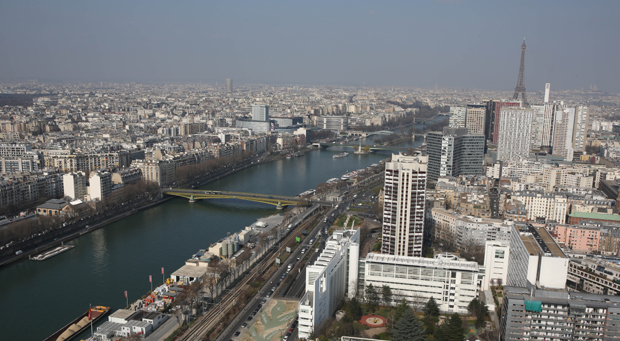 Записи из Париза: Сликар, бивша љубав и водоинсталатер на истом лету
