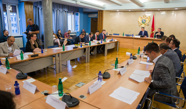 Вуковић о изборним прописима: Опозиција се међусобно уцењује