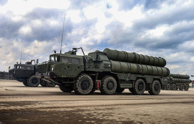 С-400 и „Панцир С“ стигли у Србију: Моћно руско оружје у Батајници и на Пасуљанским ливадама! (ФОТО)