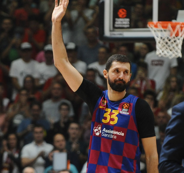 МИРОТИЋ ЗВЕЗДАШ ГОДИНЕ: Најбитнији трофеј у каријери (ФОТО)