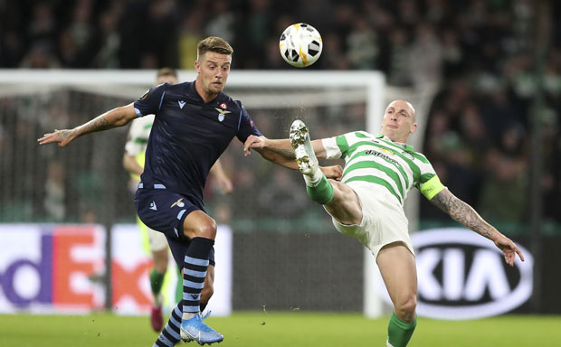 Челси скаутирао Сергеја у Глазгову