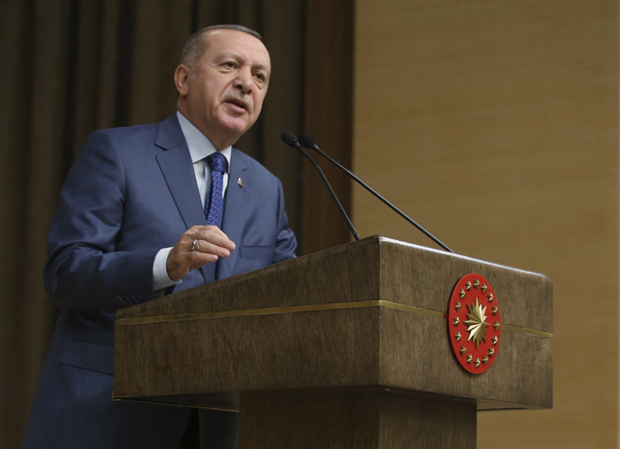 ЕРДОГАН УПОЗОРАВА РУСИЈУ: Ако се Курди не повуку, збрисаћемо их